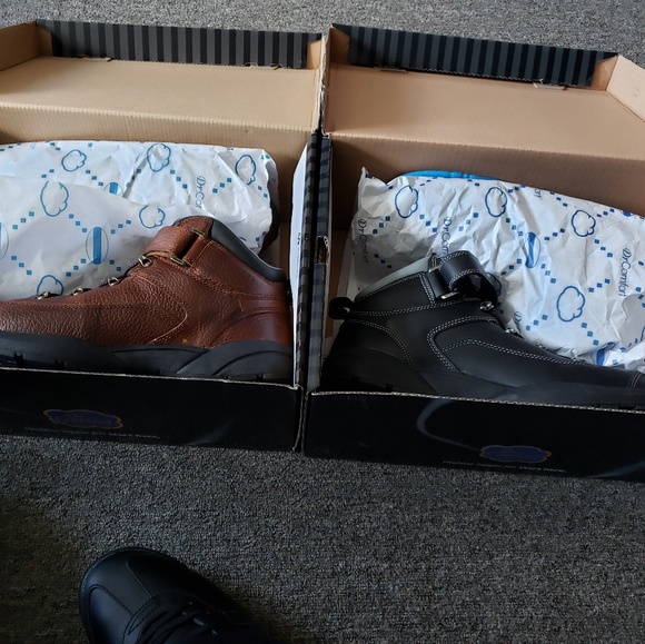 2 pairs real leather boots. 2 for 1, make offer. - Picture 2 of 4